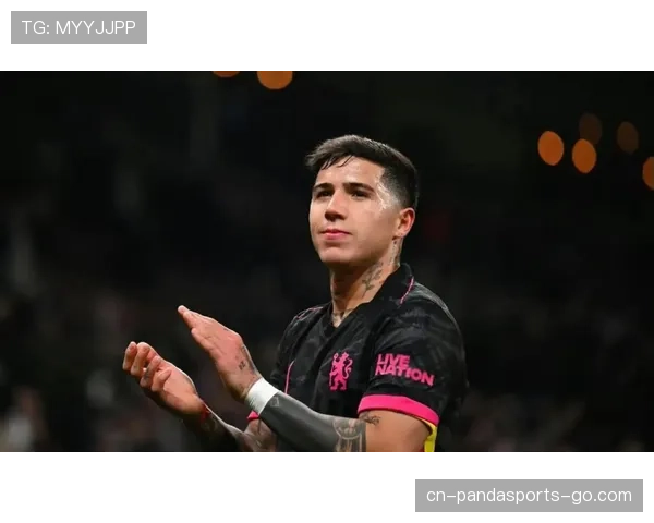 维蒂尼亚 vs 恩佐·费尔南德斯：新时代组织者战术角色与控场效率对比