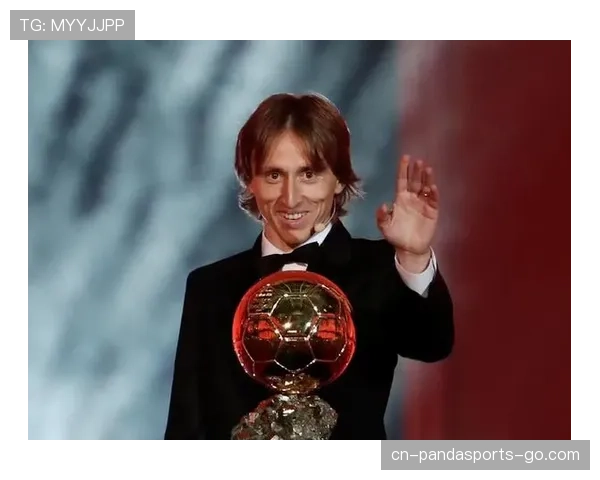 莫德里奇家冰箱里只放蛋白粉和矿泉水？