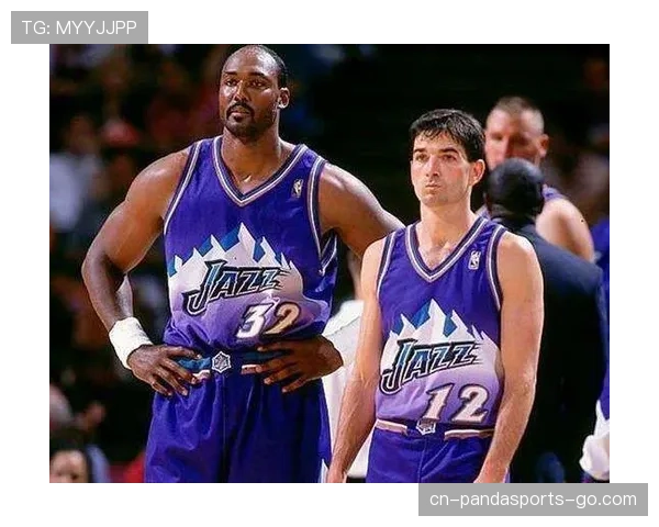 纳什挡拆制造对内线错位，生涯8.5助攻主导节奏