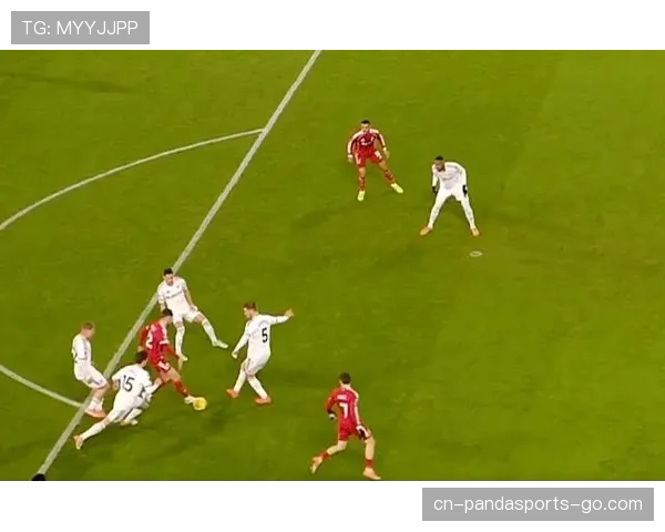 球门球开出时越位规则如何判定，常见误区解析