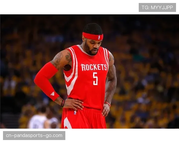 约什·史密斯挡拆创造空位三分效率显著高于湖人核心博尔兹显现关键得分价值