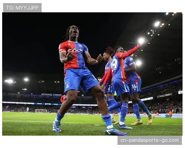 利物浦阵容深度是否具备应对多线作战能力，关键阶段考验球队持续表现